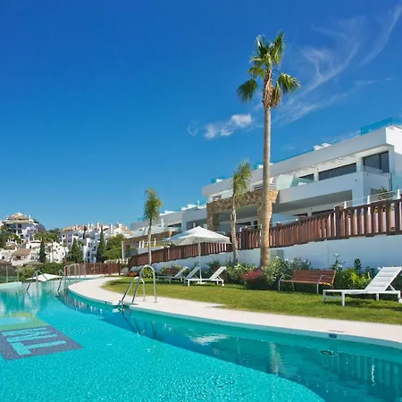 Senses - Luxury With Sea Views Apartment